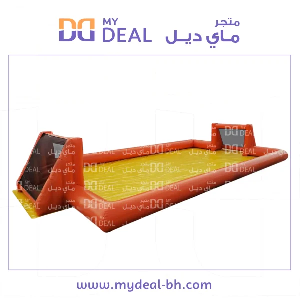 ملعب صابوني الطول ١٤ متر في عرض ٧ متر